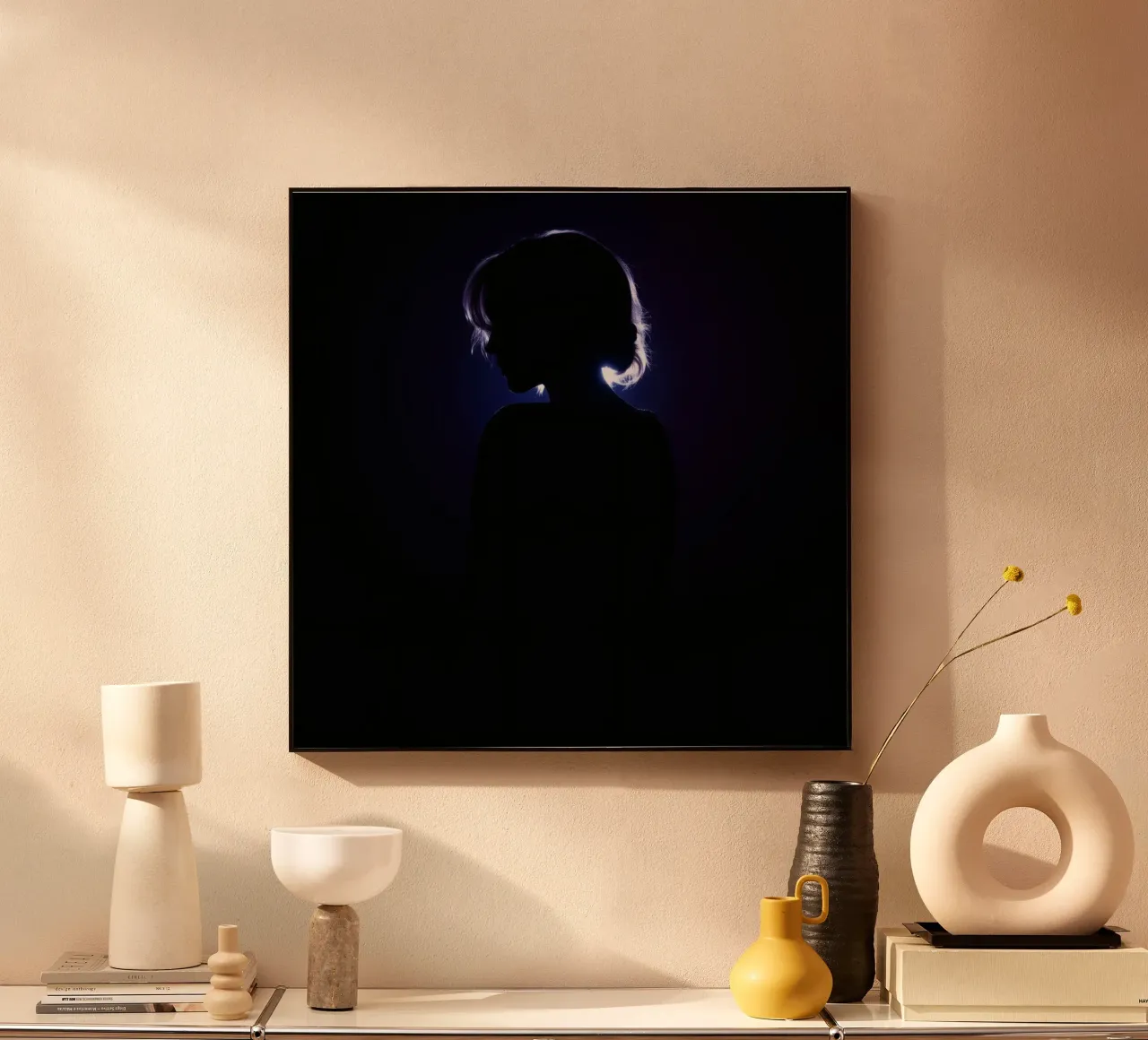Silhouette of a child against a dark background illuminated alu-dibond by DesignDoodle