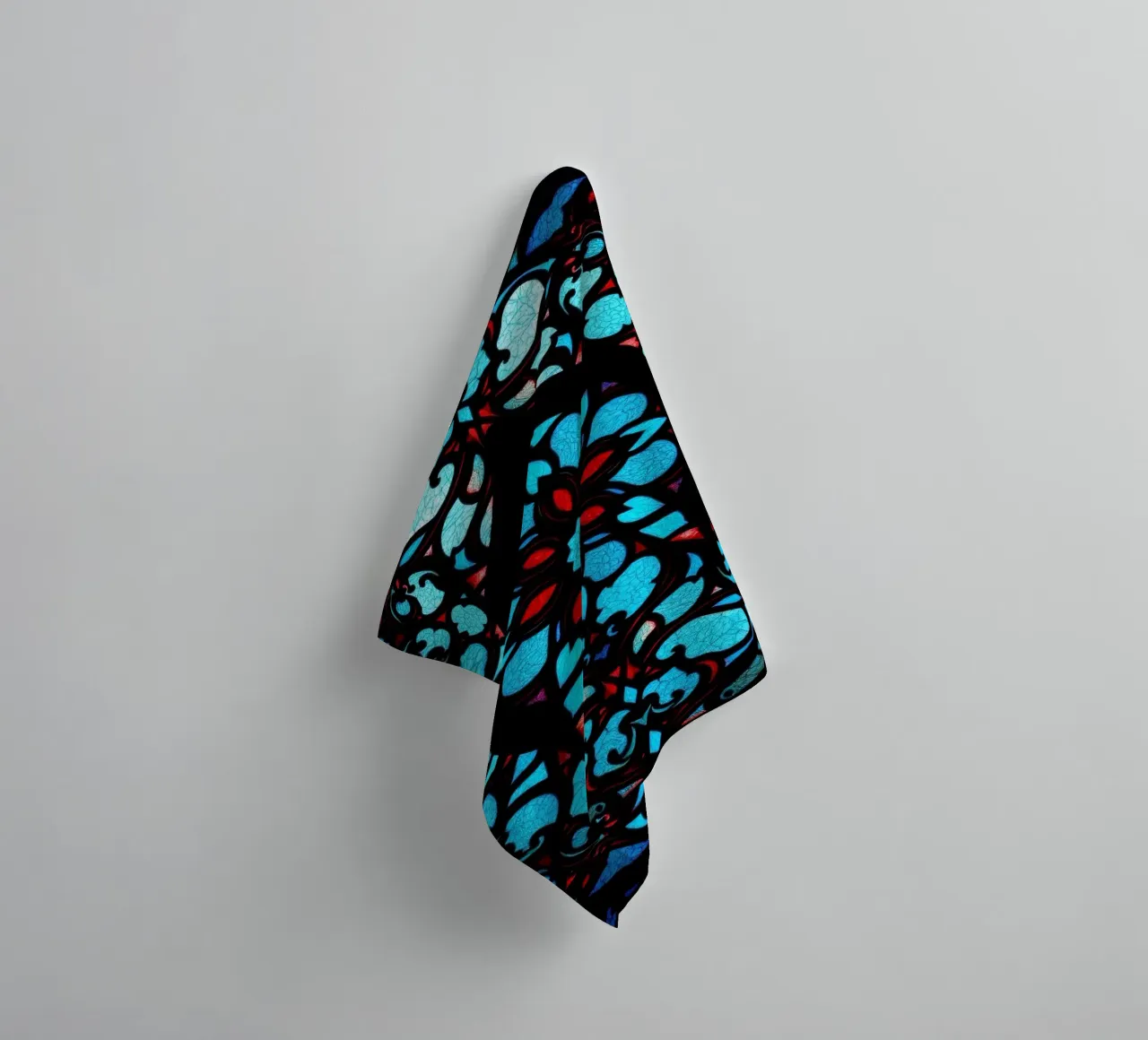 Vitrail coloré présentant des motifs floraux complexes. serviette de bain de DesignDoodle