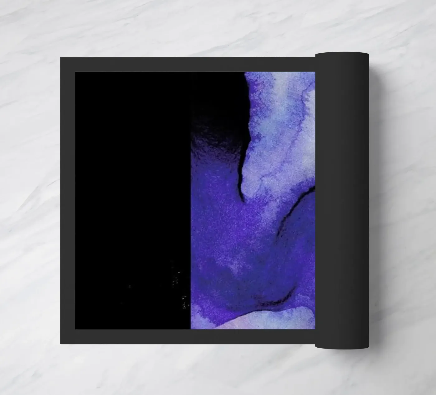 Blue doormat by STUDIO LEEMO