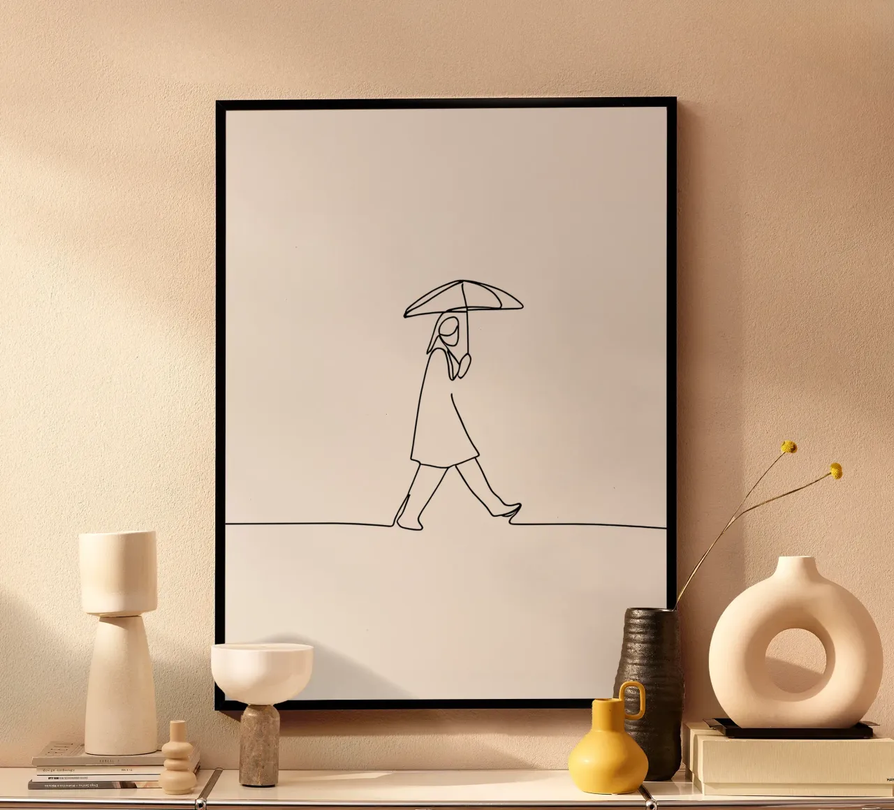 Disegno minimalista a una linea di una donna che cammina con ombrello carta hahnemühle da Viv Line Art