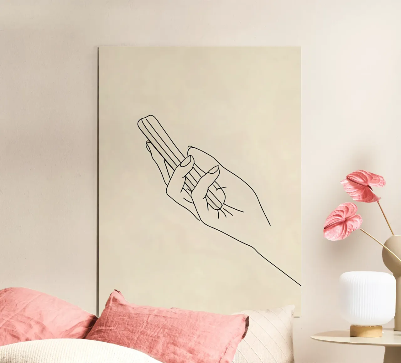 Dessin minimaliste d'une main tenant un téléphone portable | Mode hahnemühle de Viv Line Art