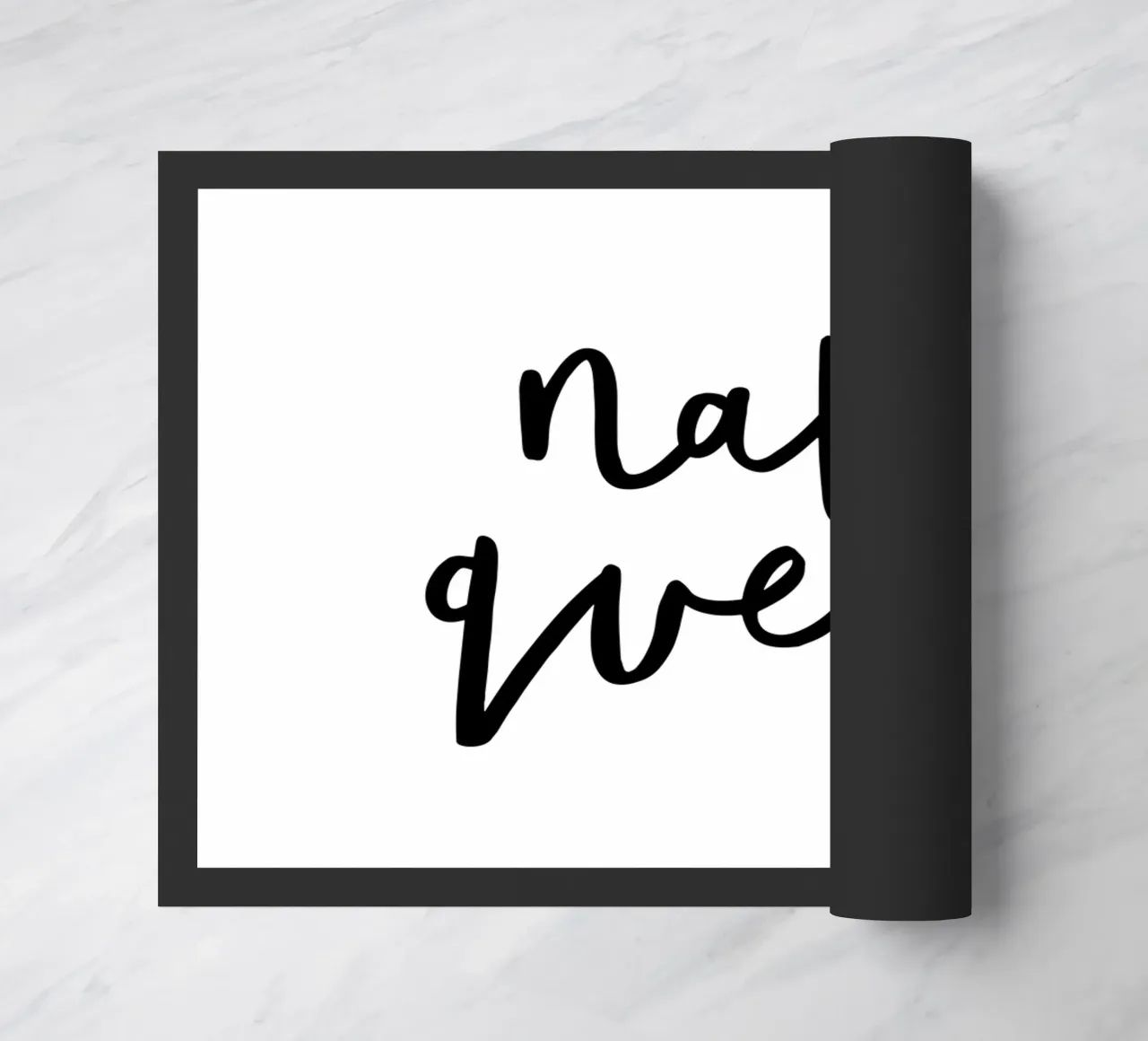 Design tipografico Nap Queen in bianco e nero monocromatico zerbino da THE MOTIVATED TYPE