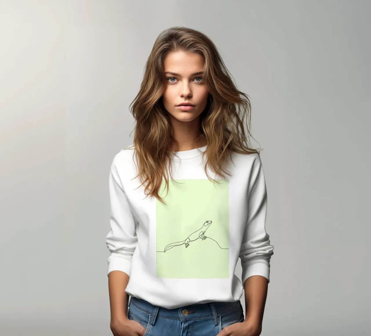 Minimalist Line Drawing of a Gecko | Modern Abstract Art sweatshirt by Viv Line Art