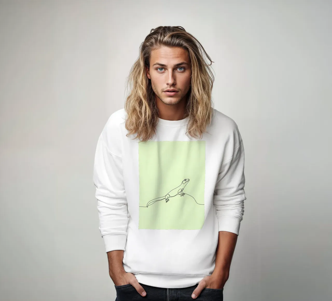 Minimalist Line Drawing of a Gecko | Modern Abstract Art sweatshirt by Viv Line Art