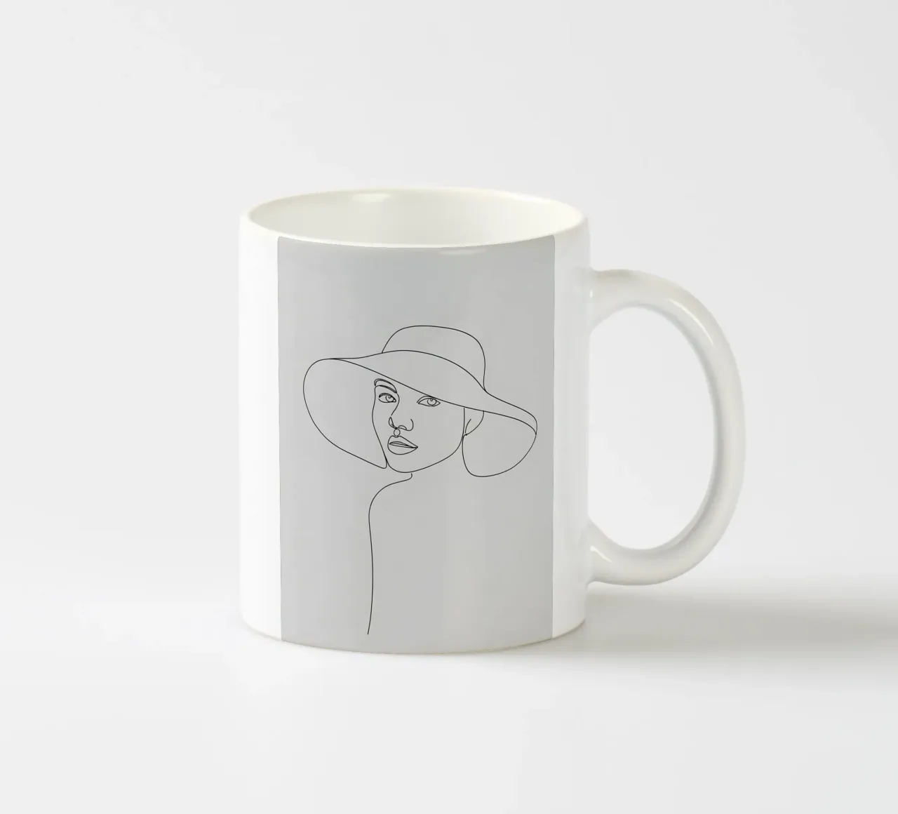 Dessin au trait minimaliste d'une femme avec un chapeau | Modern Abstrac mug en céramique de Viv Line Art