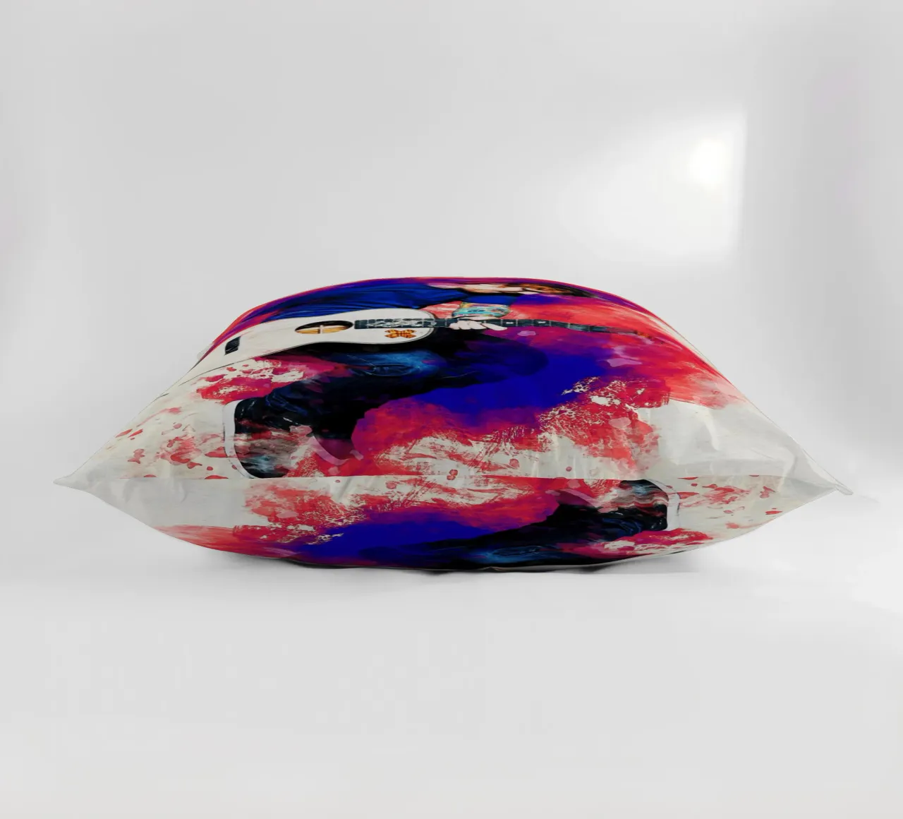 La boue d'Ed Sheeran en train de sauter coussin de Gunawan Rb