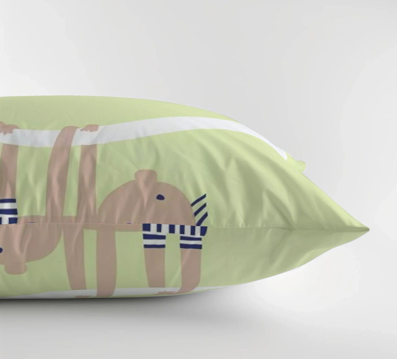 Baby on the Moon coussin de Monika Aichele
