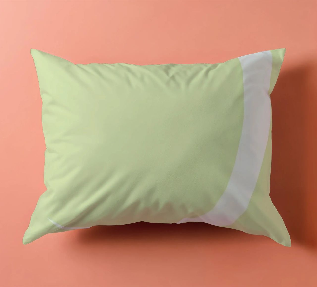 Baby on the Moon coussin de Monika Aichele