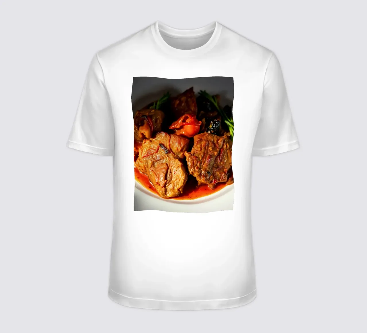 Sabroso estofado de ternera a fuego lento con hierbas y verduras camiseta de DesignDoodle