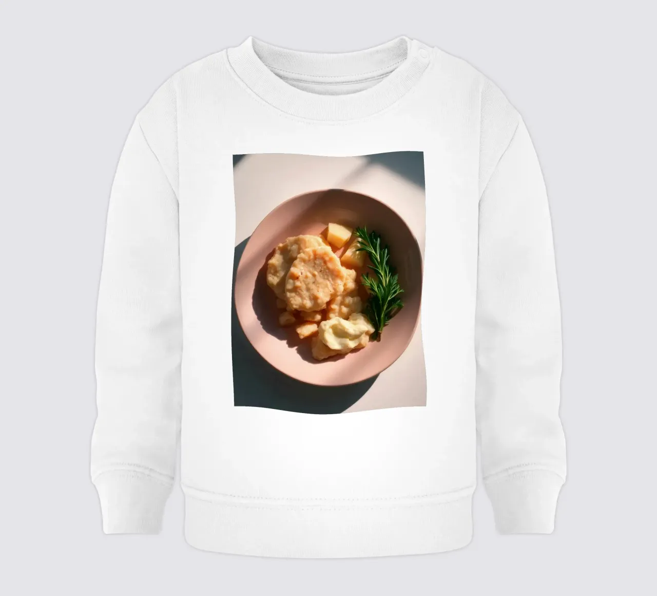 Deliziosi ravioli serviti in una ciotola con erbe fresche felpa neonato da DesignDoodle
