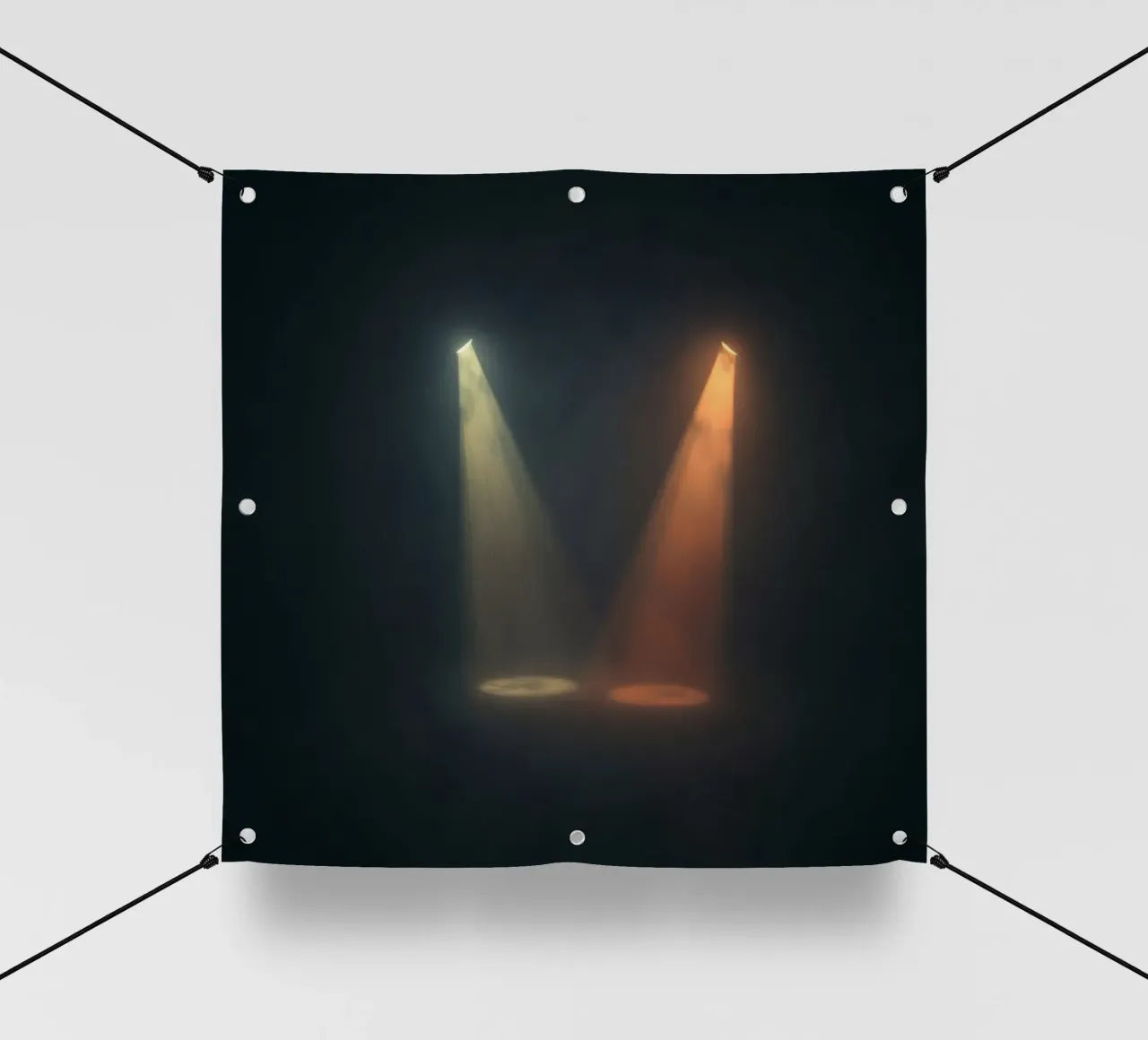 Due fasci di luce contrastanti illuminano un palcoscenico nebbioso telo in pvc da DesignDoodle