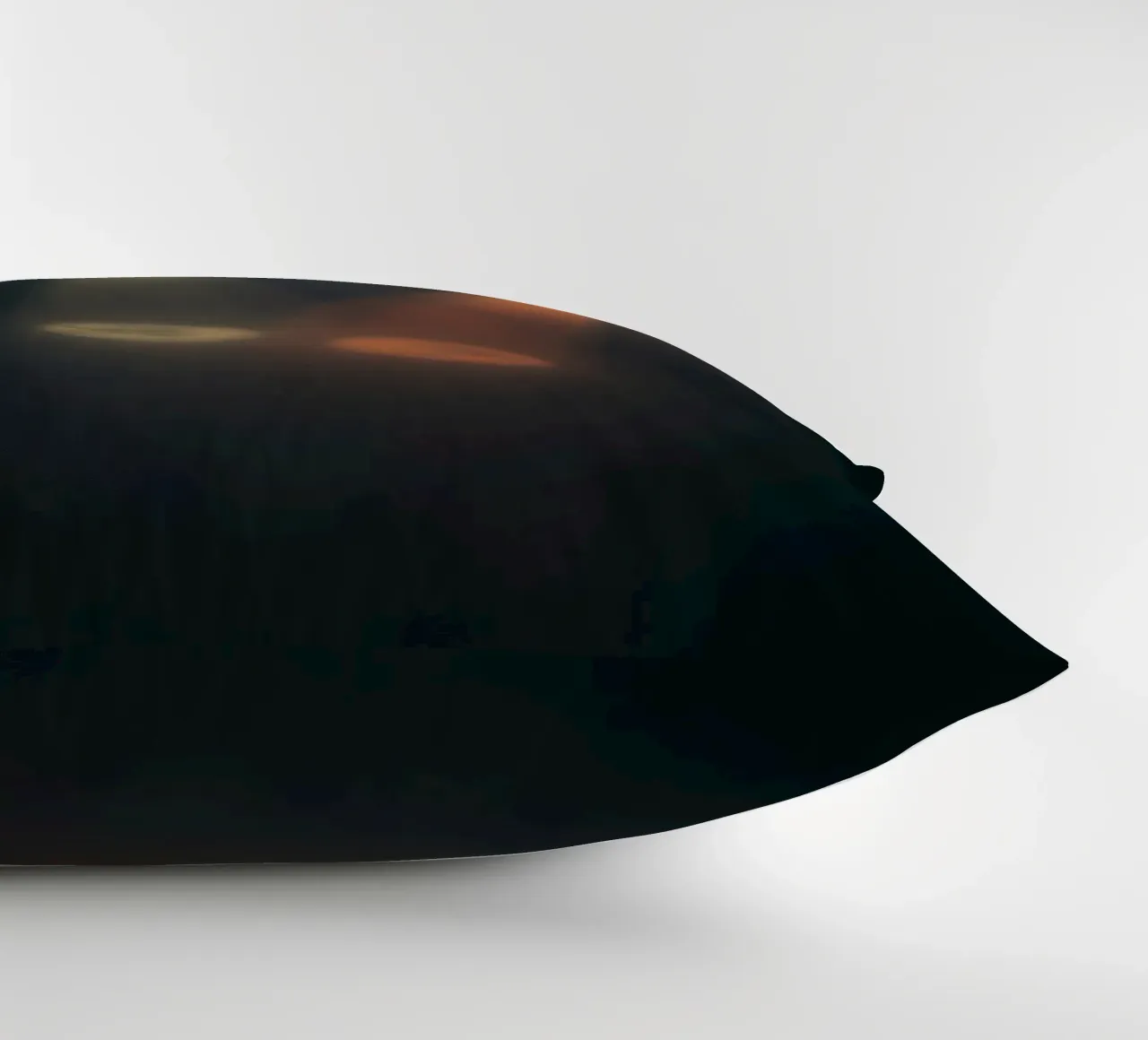 Zwei kontrastierende Scheinwerfer beleuchten eine neblige Bühne Kissen von DesignDoodle