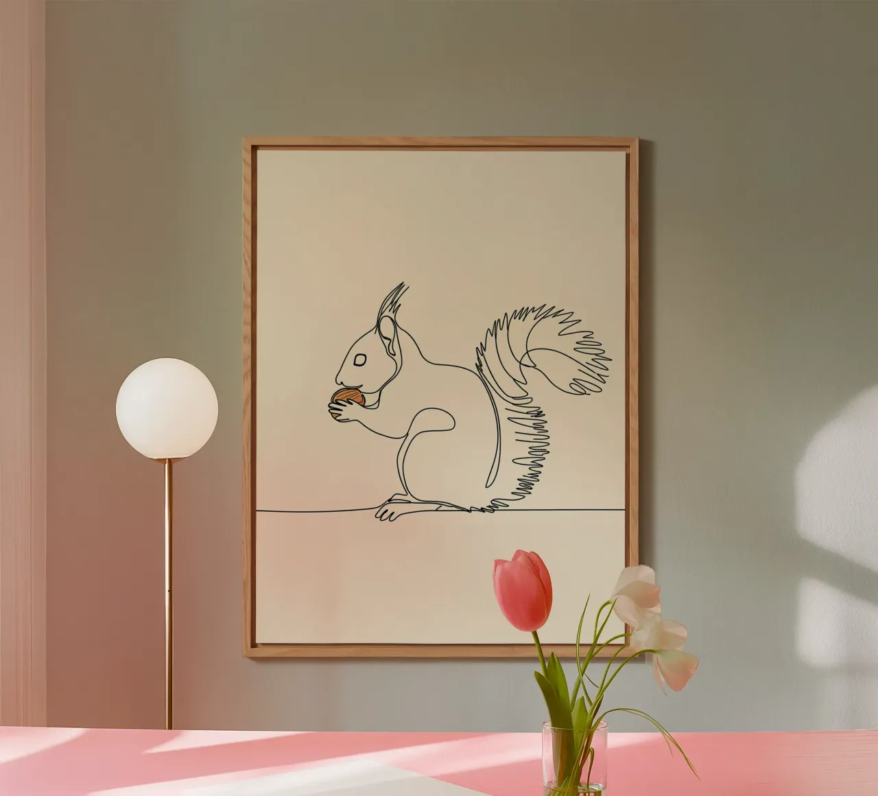 Dessin minimaliste d'un écureuil mangeant une noix | Moderne alu dibond de Viv Line Art