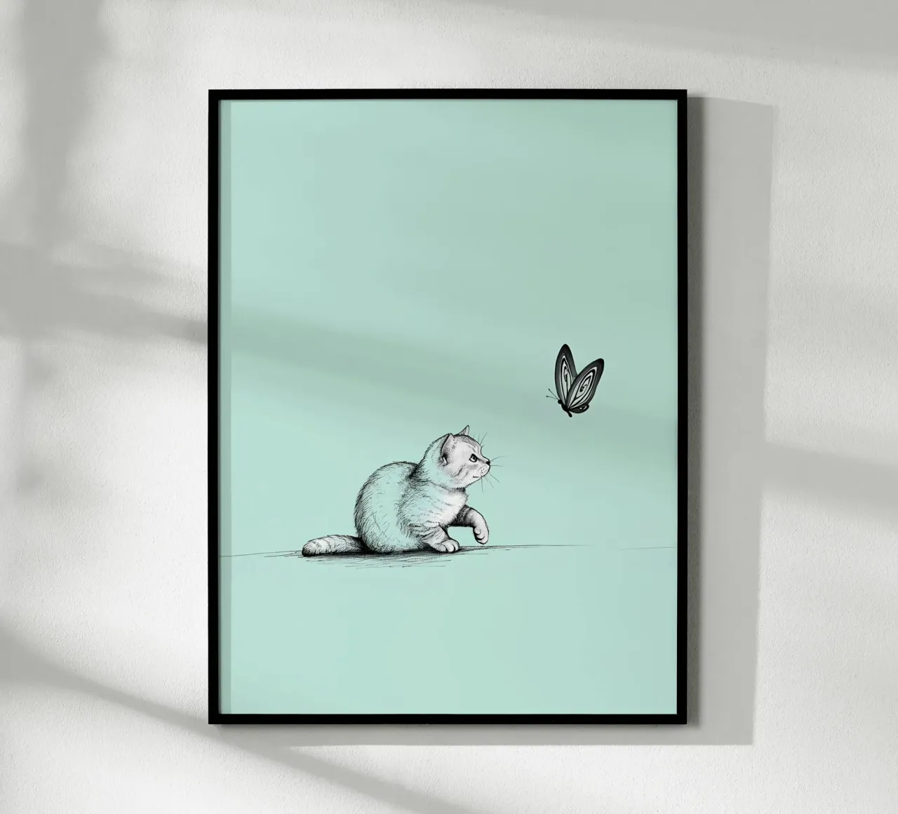 Disegno lineare minimalista di un gatto con farfalla | Abs moderno poster con telaio in legno da Viv Line Art