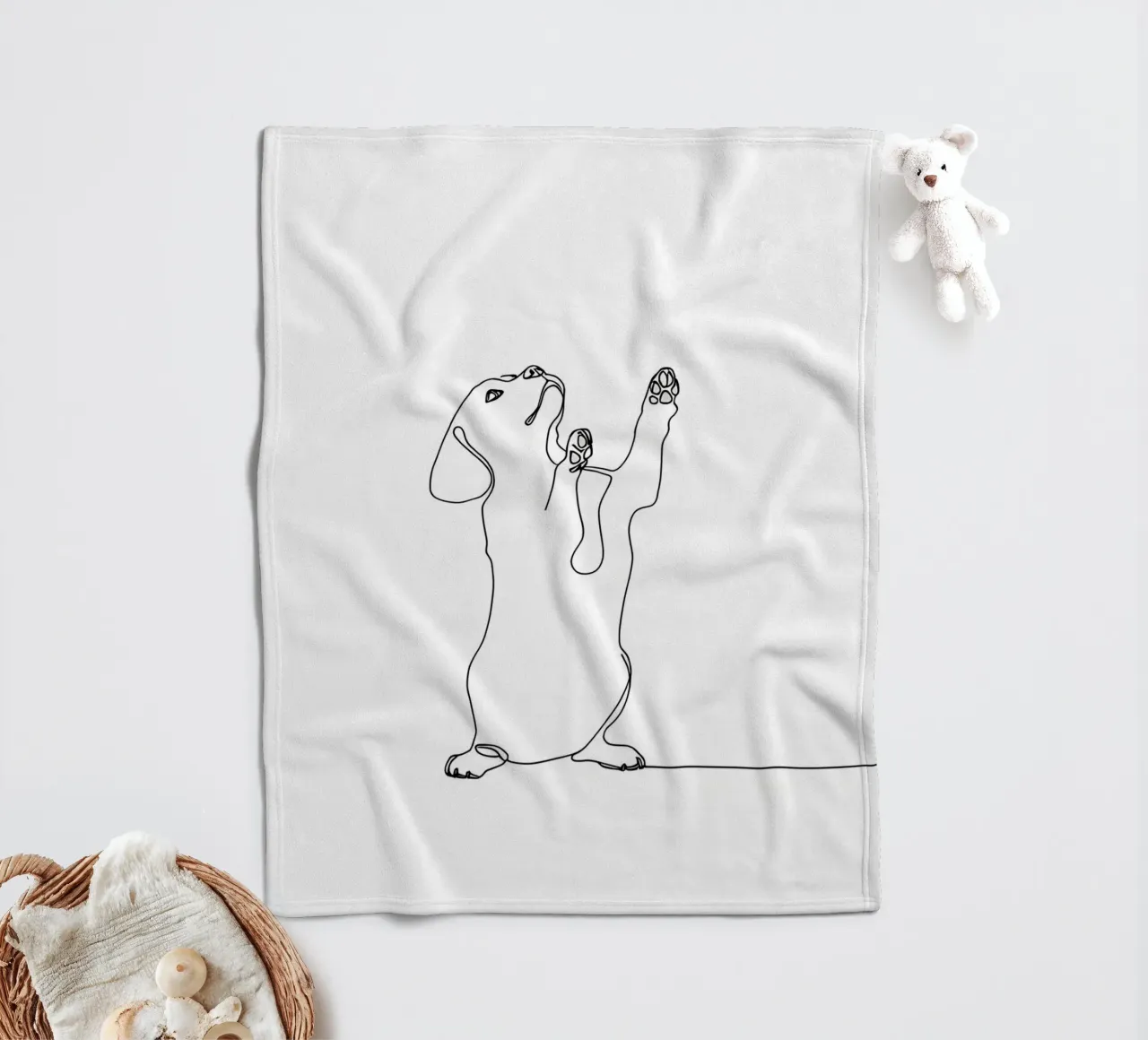 Minimalistische Strichzeichnung eines tanzenden Dackels | Modern Abst Fleecedecke von Viv Line Art