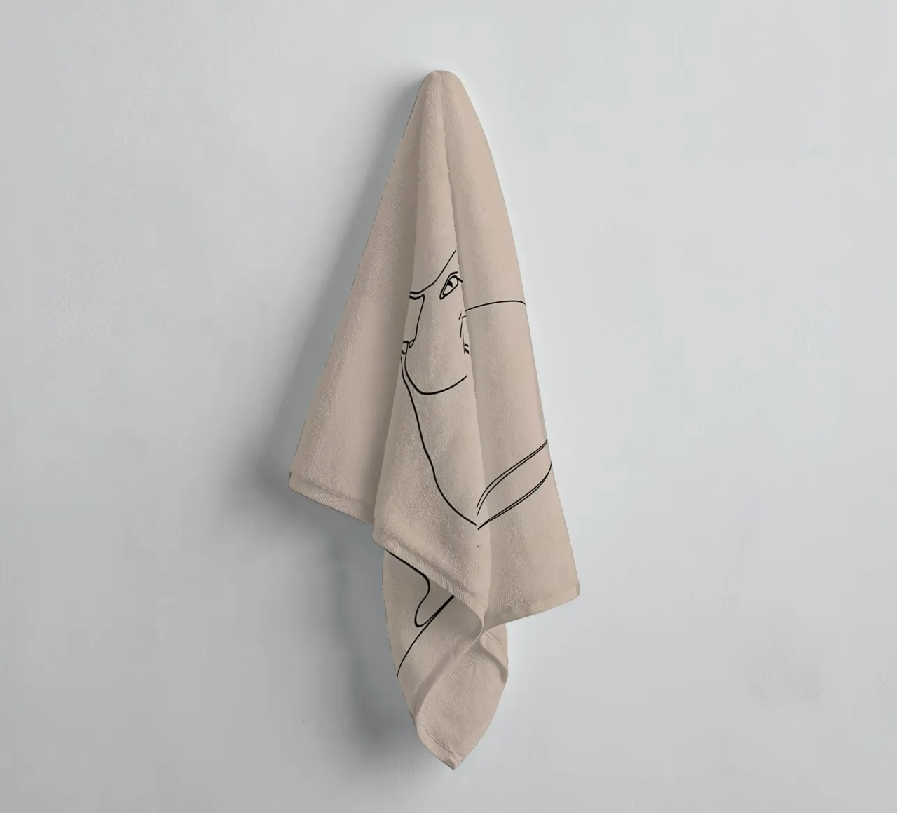 Minimalist Line Drawing of a Cat Portrait | Modern Abstract towel by Viv Line Art