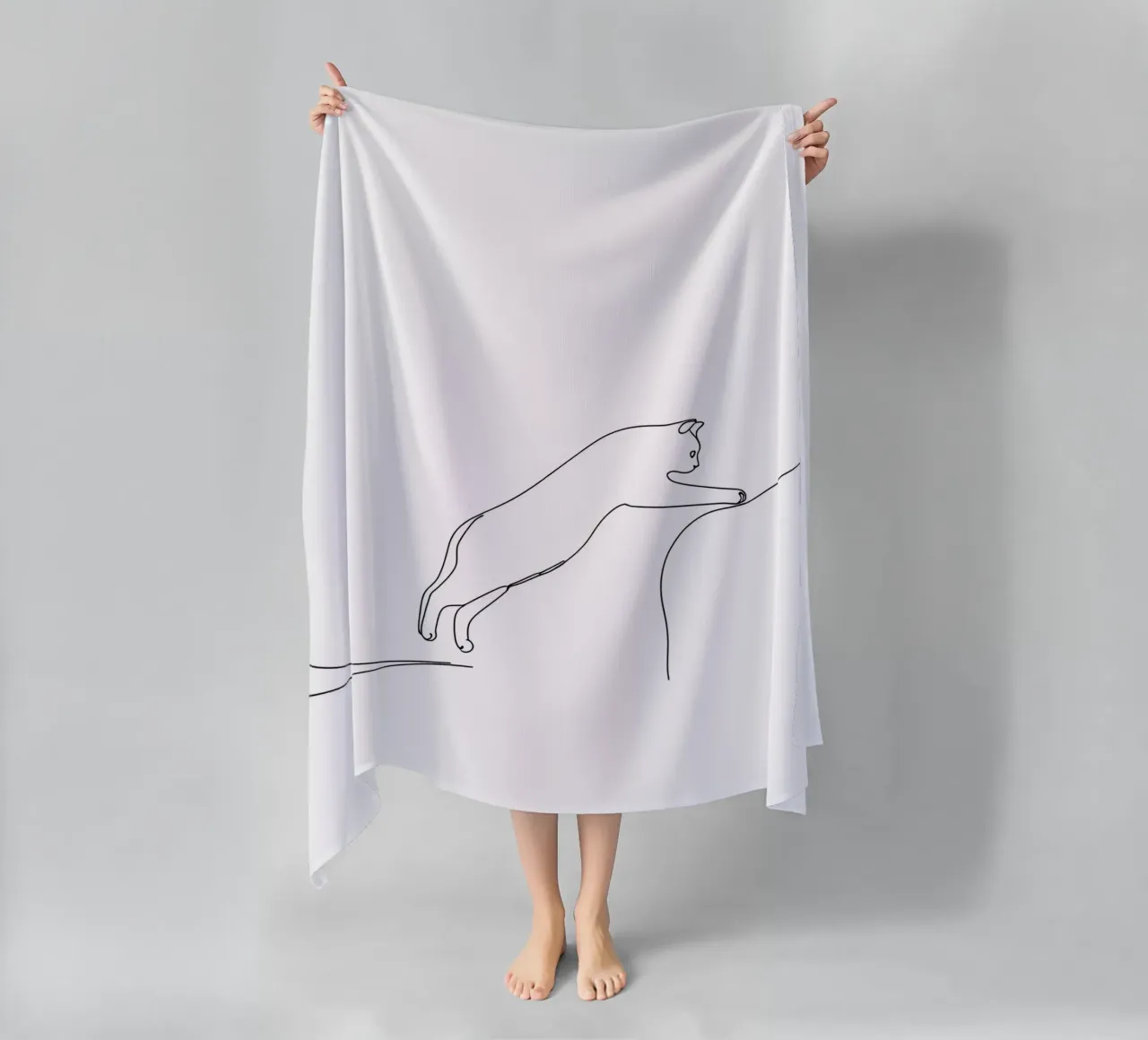 Disegno lineare minimalista di un gattino che salta | Modern Abst telo mare da Viv Line Art