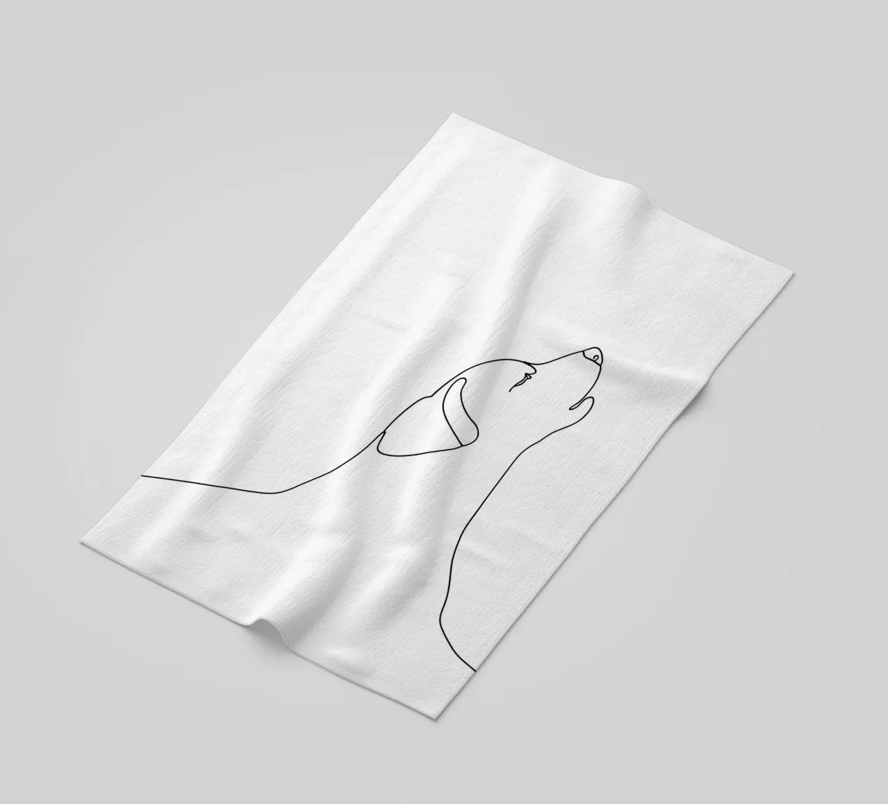 Dibujo lineal minimalista de un perro tranquilo | Abstracto moderno toalla de playa de Viv Line Art