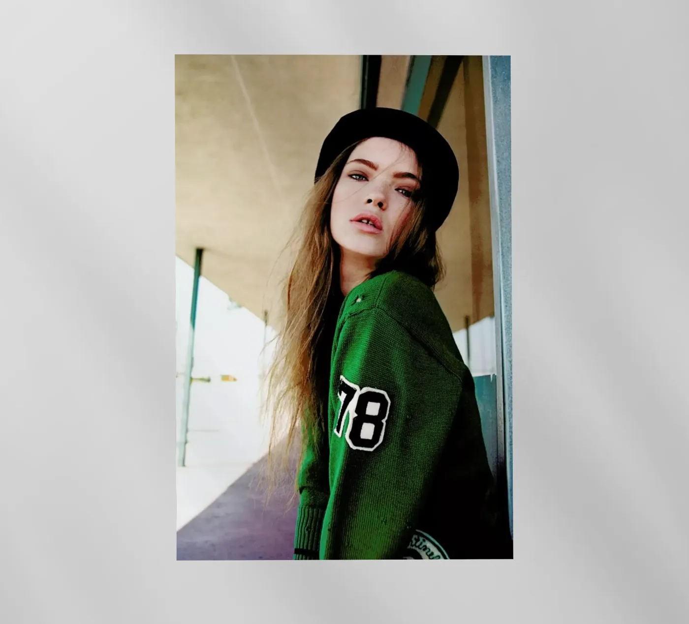 Teeth separated pellicola backlit da Aysha Banos