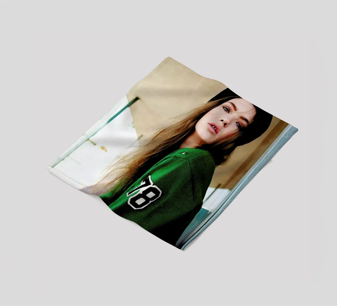 Teeth separated Fleecedecke von Aysha Banos