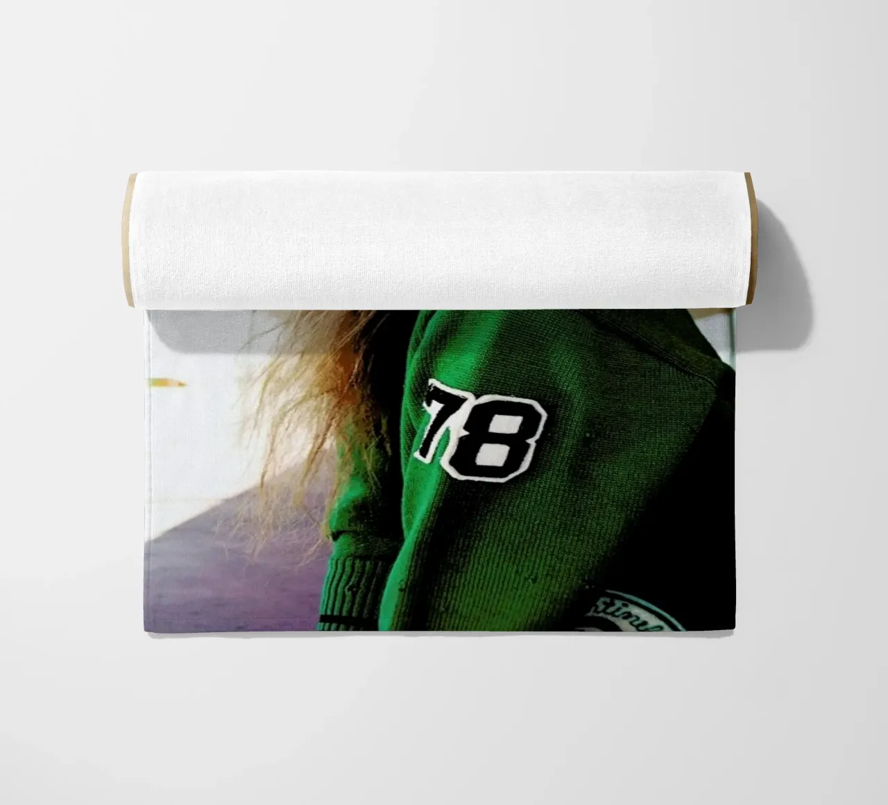 Teeth separated telo mare da Aysha Banos