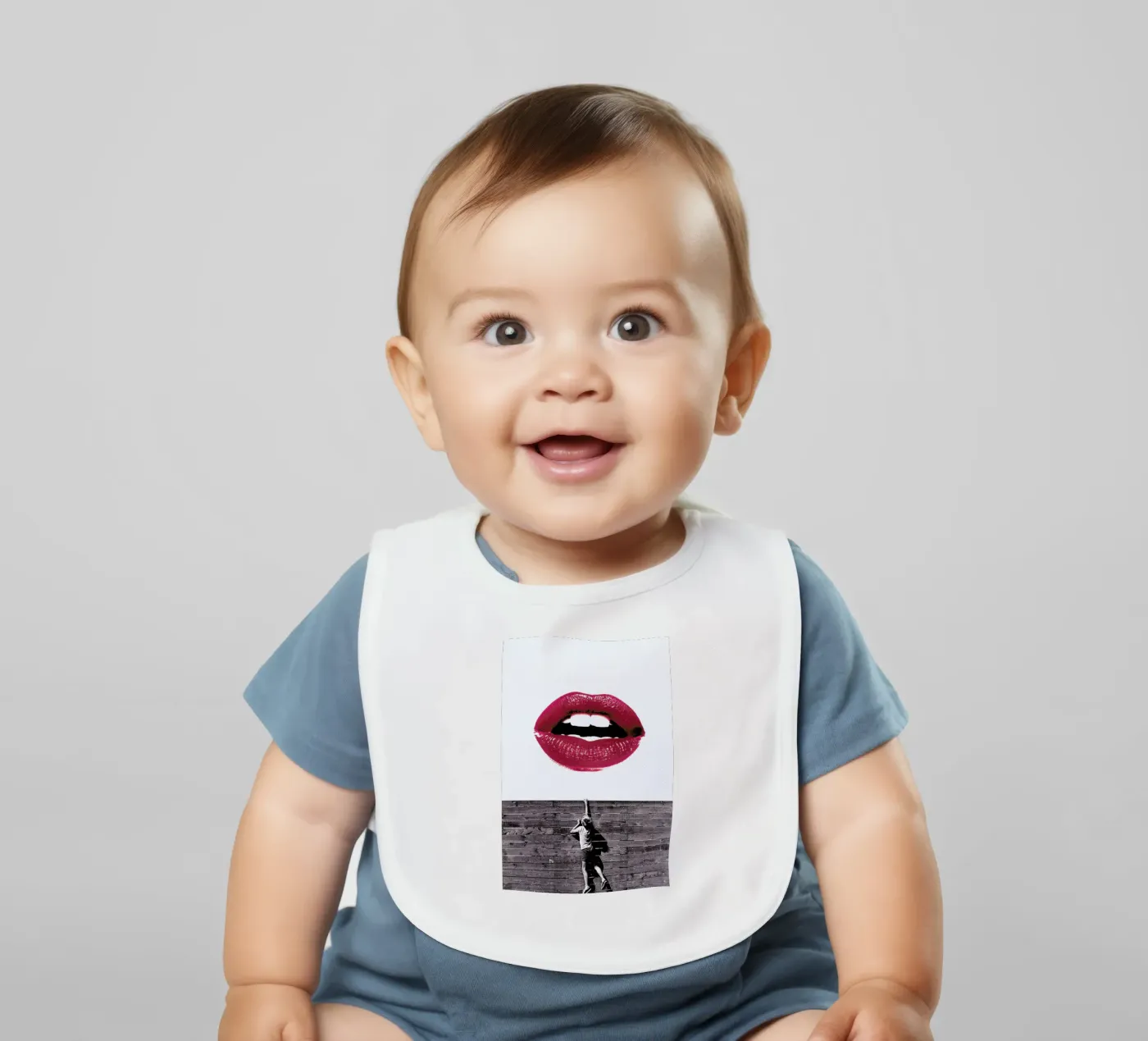 Curious Lips bavaglino da Paste in Place