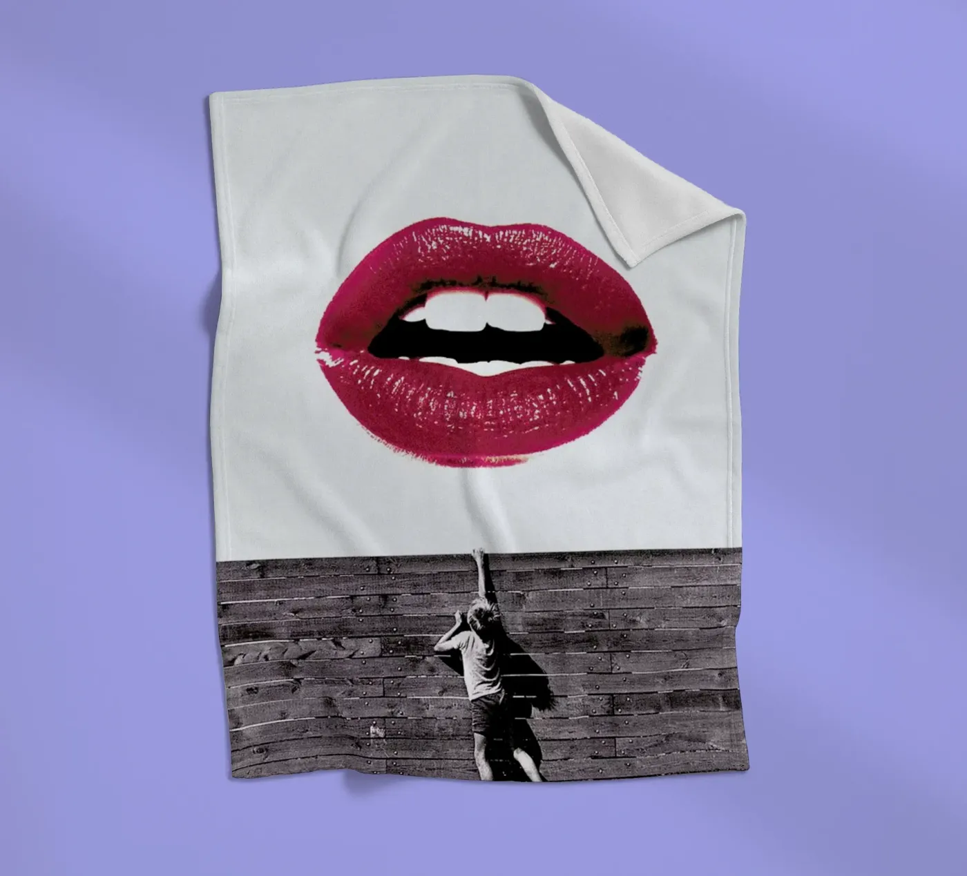 Curious Lips Fleecedecke von Paste in Place