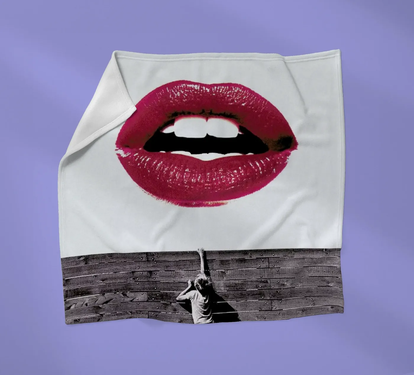 Curious Lips Fleecedecke von Paste in Place