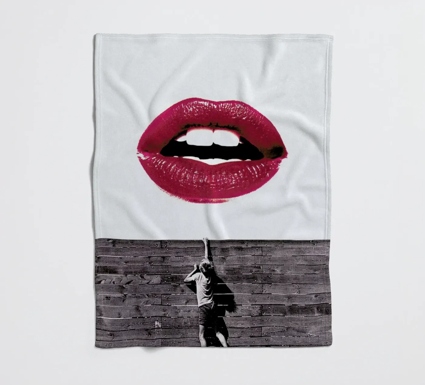 Curious Lips Fleecedecke von Paste in Place