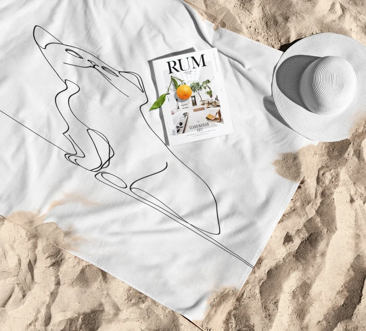 Dessin au trait minimaliste d'un chat mignon | Modern Abstract Art serviette de plage de Viv Line Art