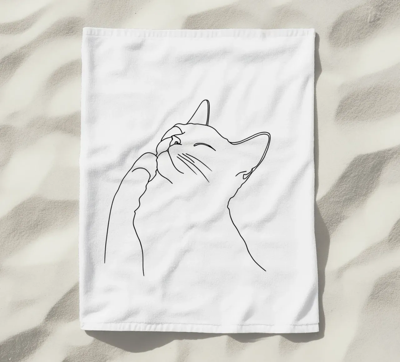 Disegno lineare minimalista di un gatto felice | Arte astratta moderna telo mare da Viv Line Art