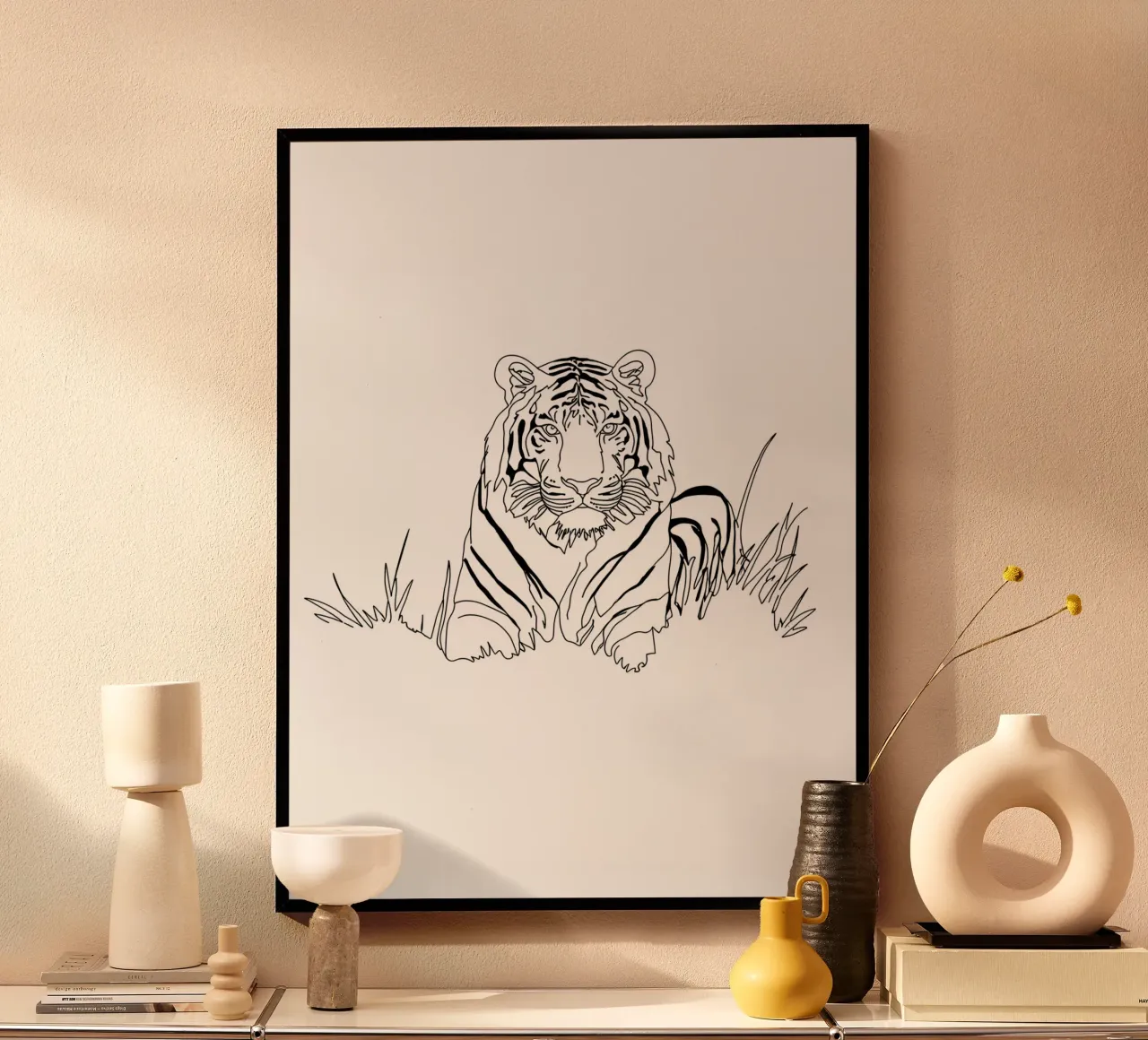 Disegno lineare minimalista di una tigre nell'erba | Abs moderno poster da Viv Line Art