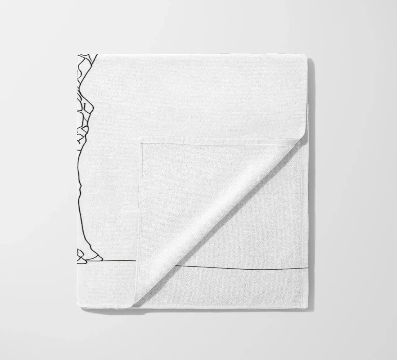 Minimalist Line Drawing of a Giraffe | Modern Abstract Art beach towel by Viv Line Art