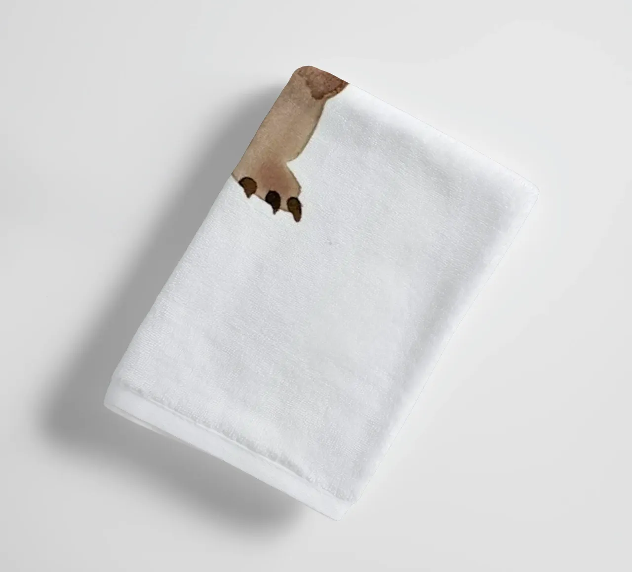 Bear towel by Farina Kuklinski