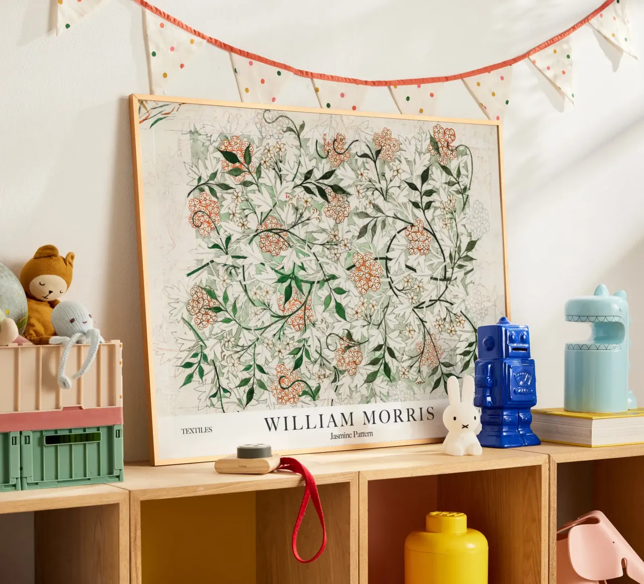 William Morris, Gelsomino poster con telaio in plastica da Peaches Art Prints