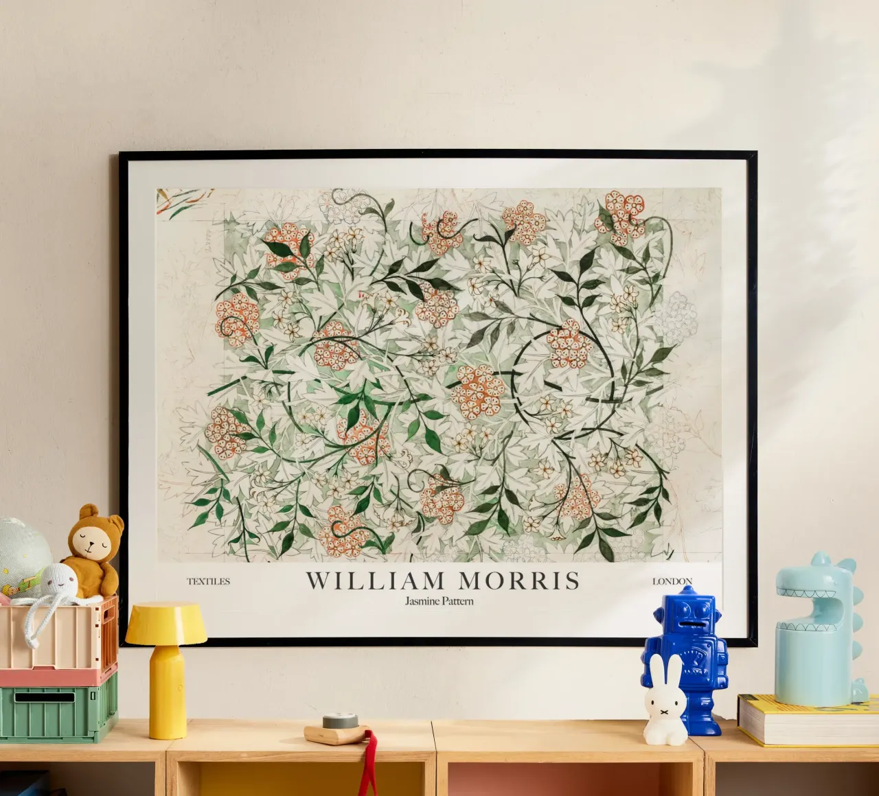 William Morris, Gelsomino poster con telaio in plastica da Peaches Art Prints