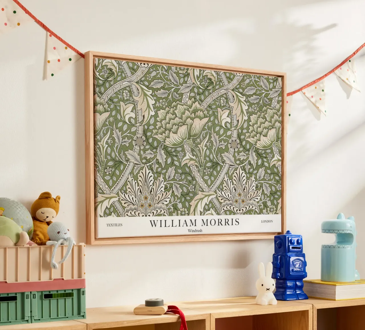 William Morris, Windrush tela con Cornice a cassetta da Peaches Art Prints