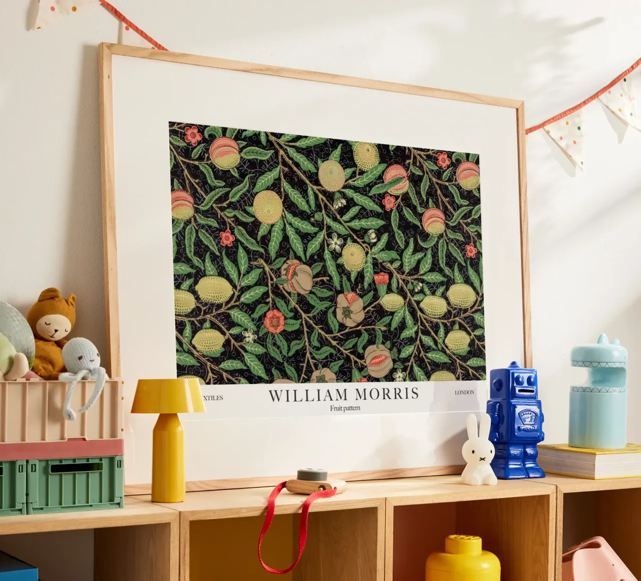 William Morris, Obst-Muster Poster von Peaches Art Prints