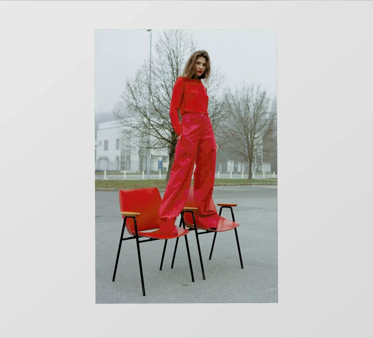 2 pellicola backlit da Matevž Kosterov