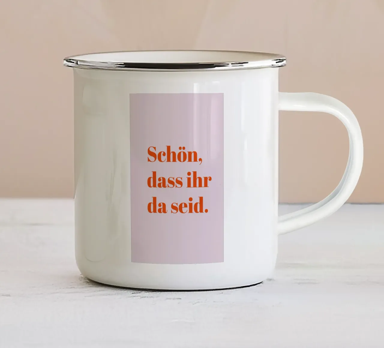 Schön dass ihr da seid. tazza in smalto da Typo Designs