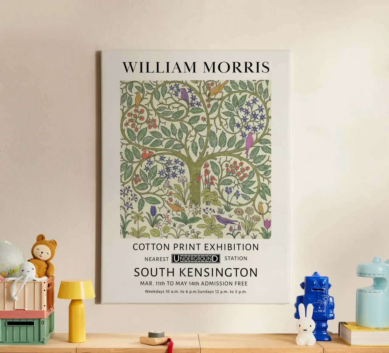 Milliam Morris, Uccelli dell'albero della vita tela con Cornice a cassetta da Peaches Art Prints