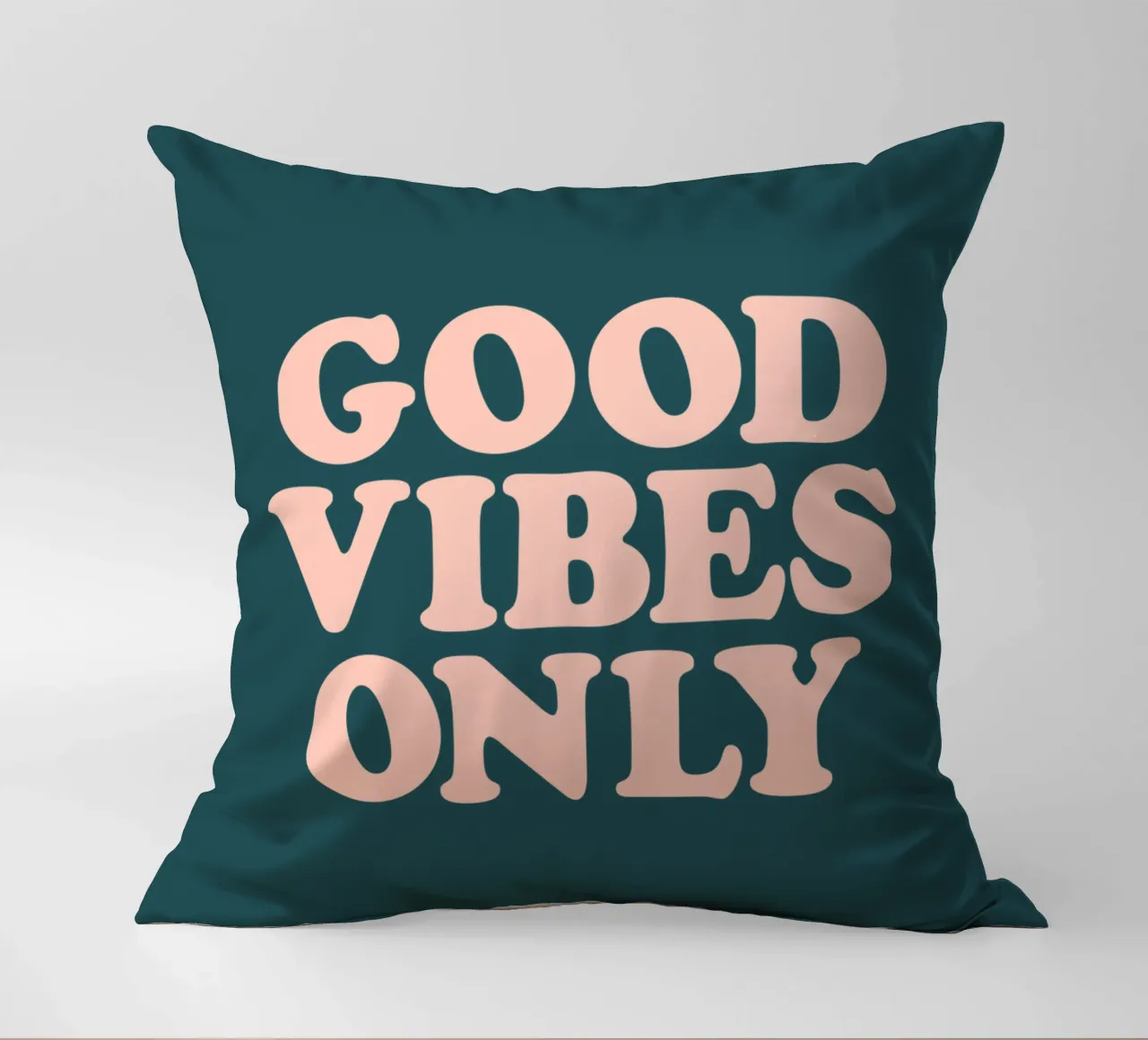 Good Vibes Only Retro Typography Design cuscino da THE MOTIVATED TYPE