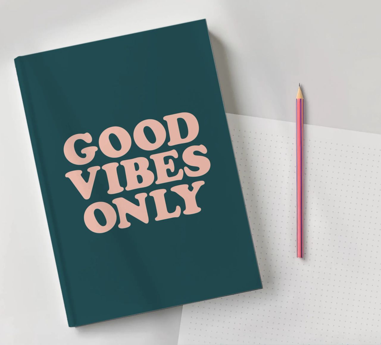 Good Vibes Only Retro Typography Design diario da THE MOTIVATED TYPE