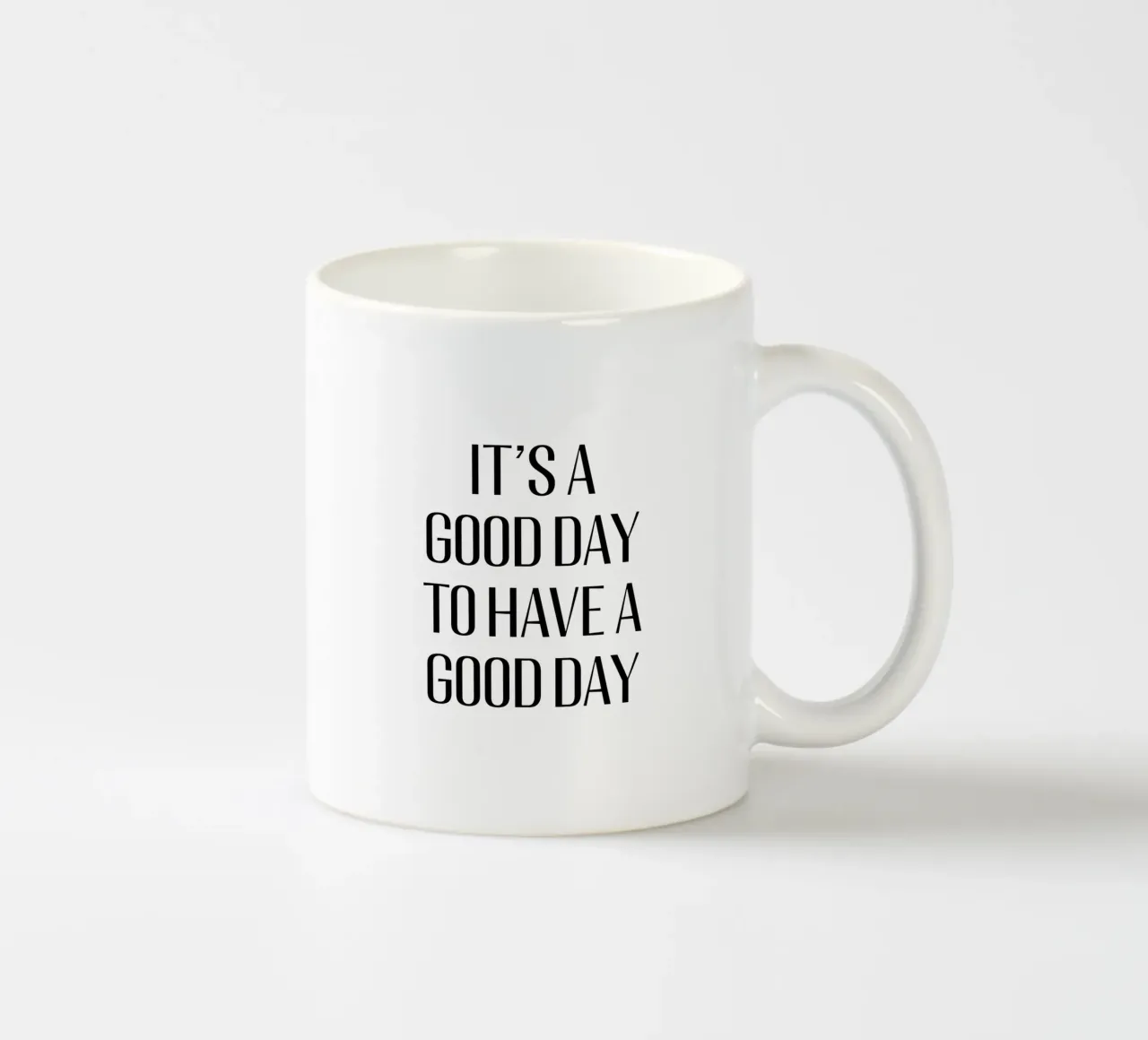 It's a good day to have a good day tazza in ceramica da Typo Designs