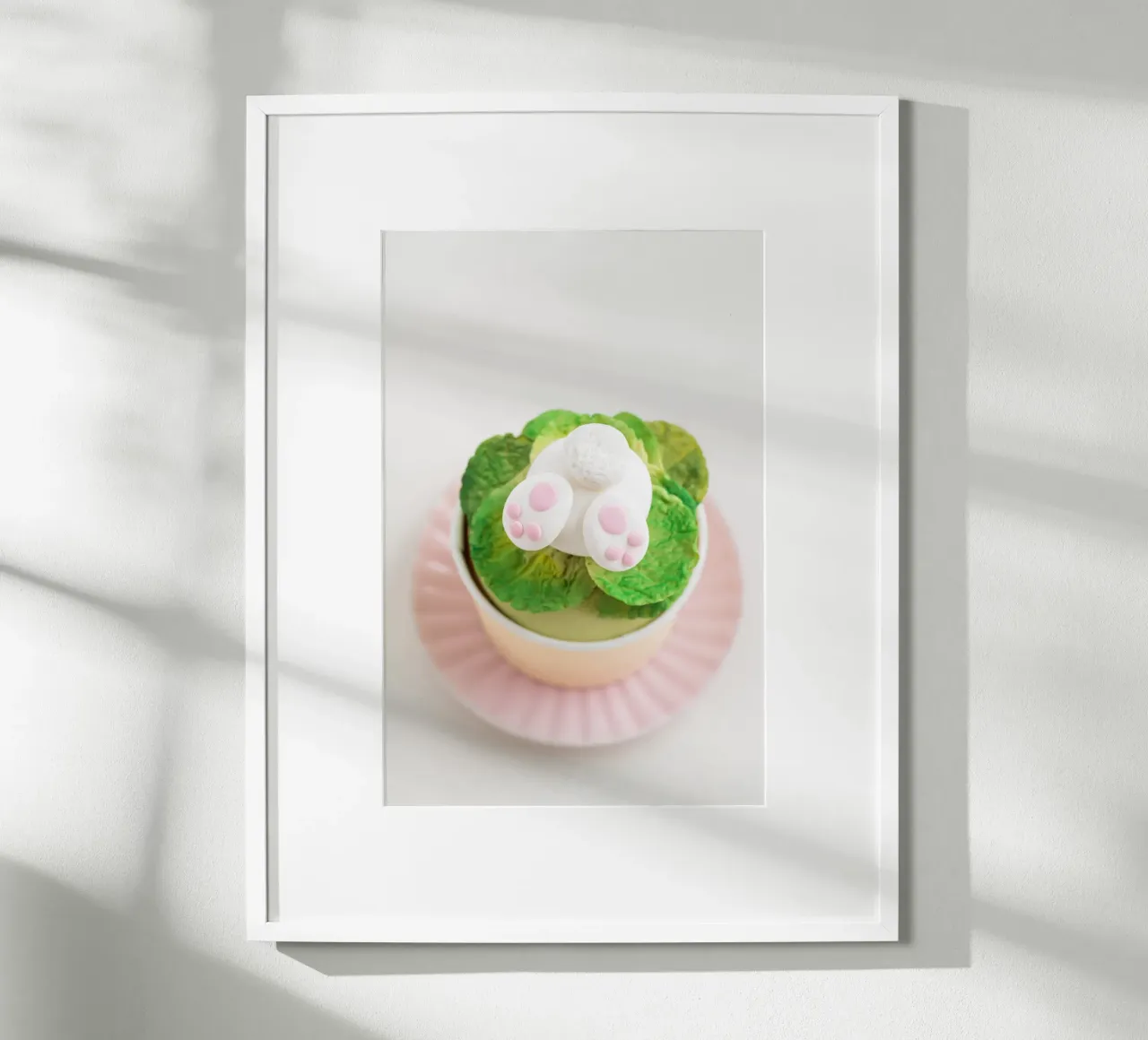 Cupcake con coniglietto pasquale poster da foodphotolove