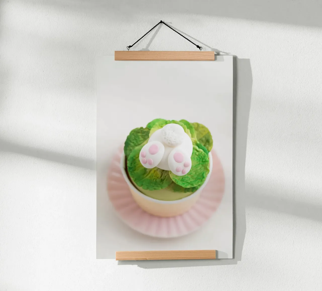 Cupcake con coniglietto pasquale poster da foodphotolove
