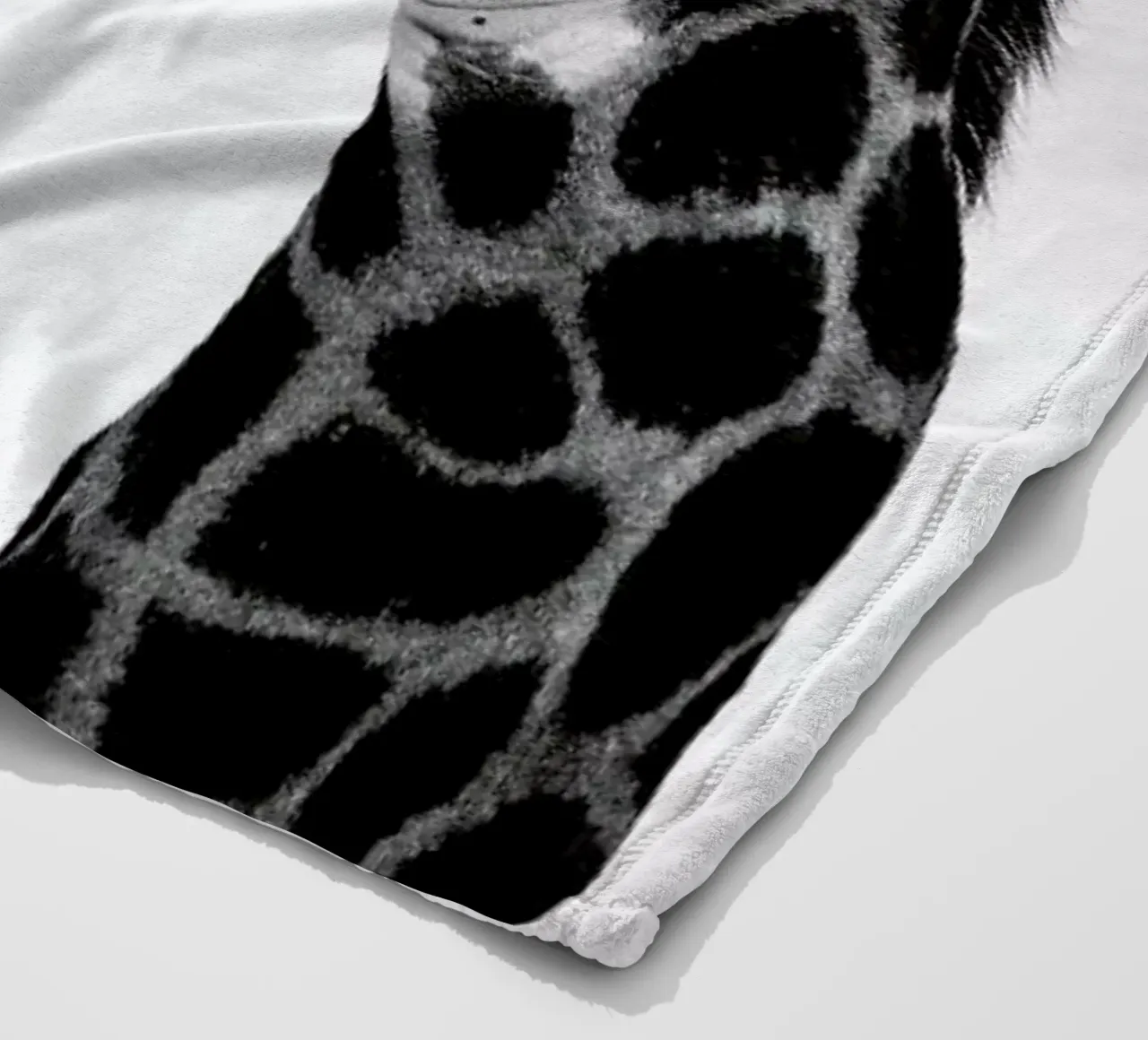 Giraph coperta in pile da Shot By Clint