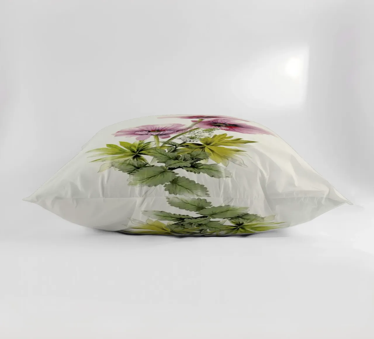 Geranium & Garden mint decorative cushion by La Scarlatte
