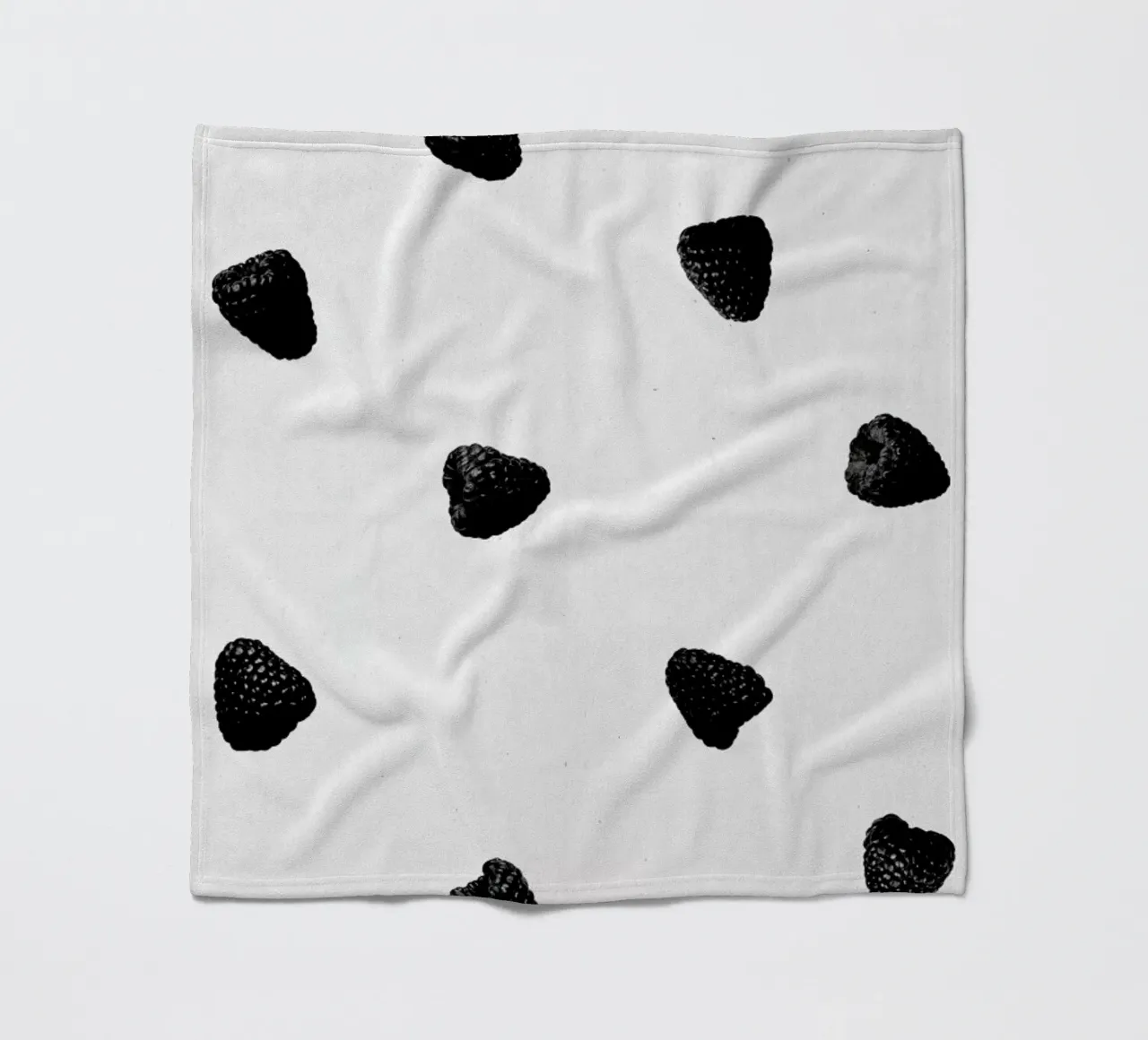 Raspberries coperta in pile da STUDIO LEEMO