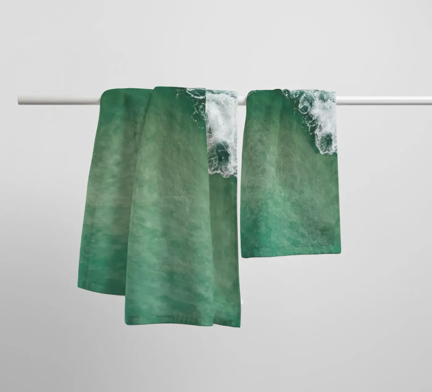 Wavescapes 02 badhanddoek van Shot By Clint